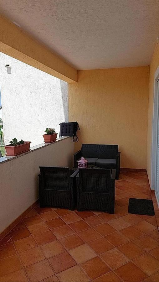 Apartmani Katarina Mundanije 외부 사진
