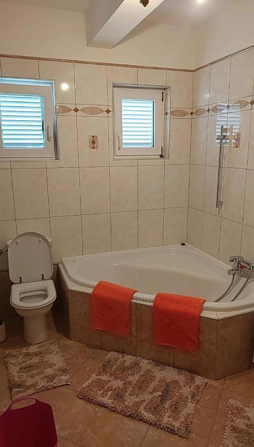 Apartmani Katarina Mundanije 외부 사진